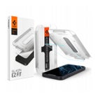 Spigen GLAS.tR ez FIT iPhone 13 / 13 Pro / 14 / 16e / 17e sk&auml;rmskydd, Klar / klassiskt (med bricka)