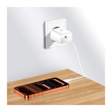 Tech-Protect NCA45W-GAN2 QC -v&auml;ggladdare, Vit