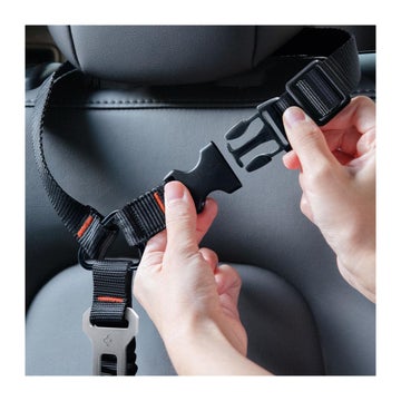 Spigen PS100 Universal bilb&auml;lte f&ouml;r hund, Svart